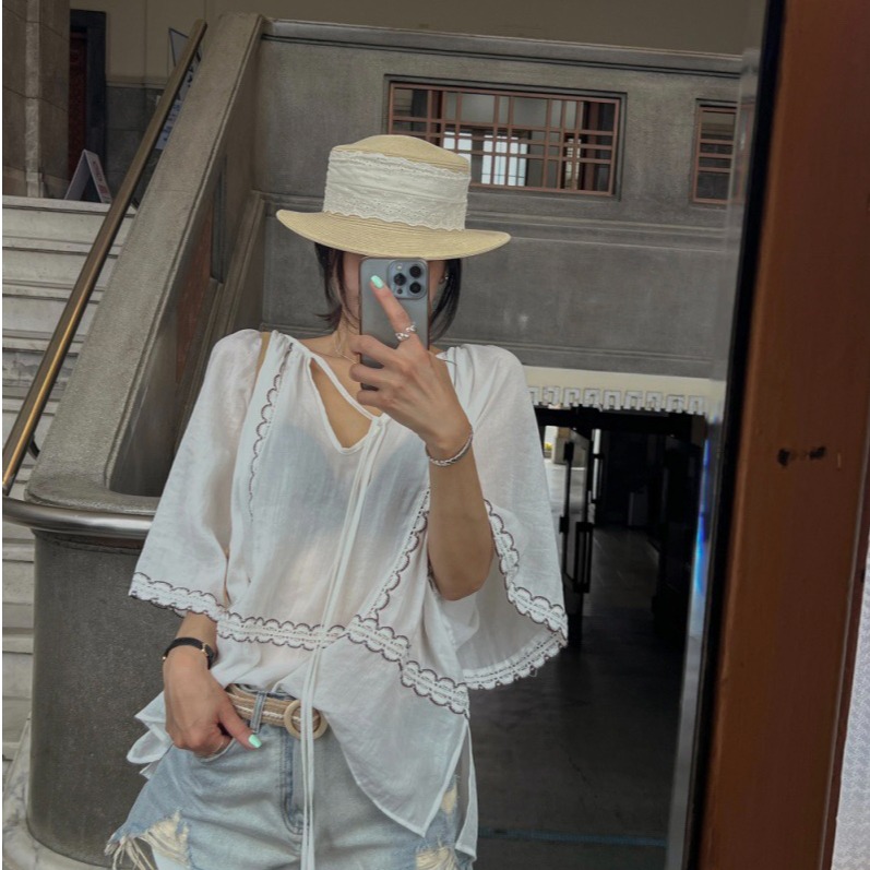 Ethnic Fashion Trends 2026 - Fashionable Korean Style Patchwork Lace-Up V-Neck