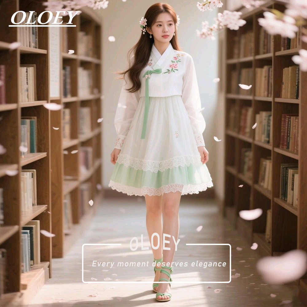 Hanbok Modern Set - OLOEY Modern Green Ivory Short Concert