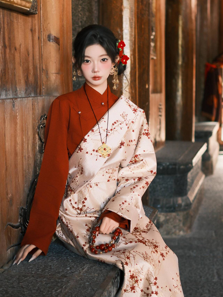 New Style Tibetan Costume Danc - Ethnic Fashion Shoot 评论和价格