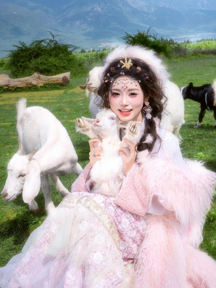 Yunnan Tibetan Costume Lijiang - Ethnic Fashion Shoot 评论和价格