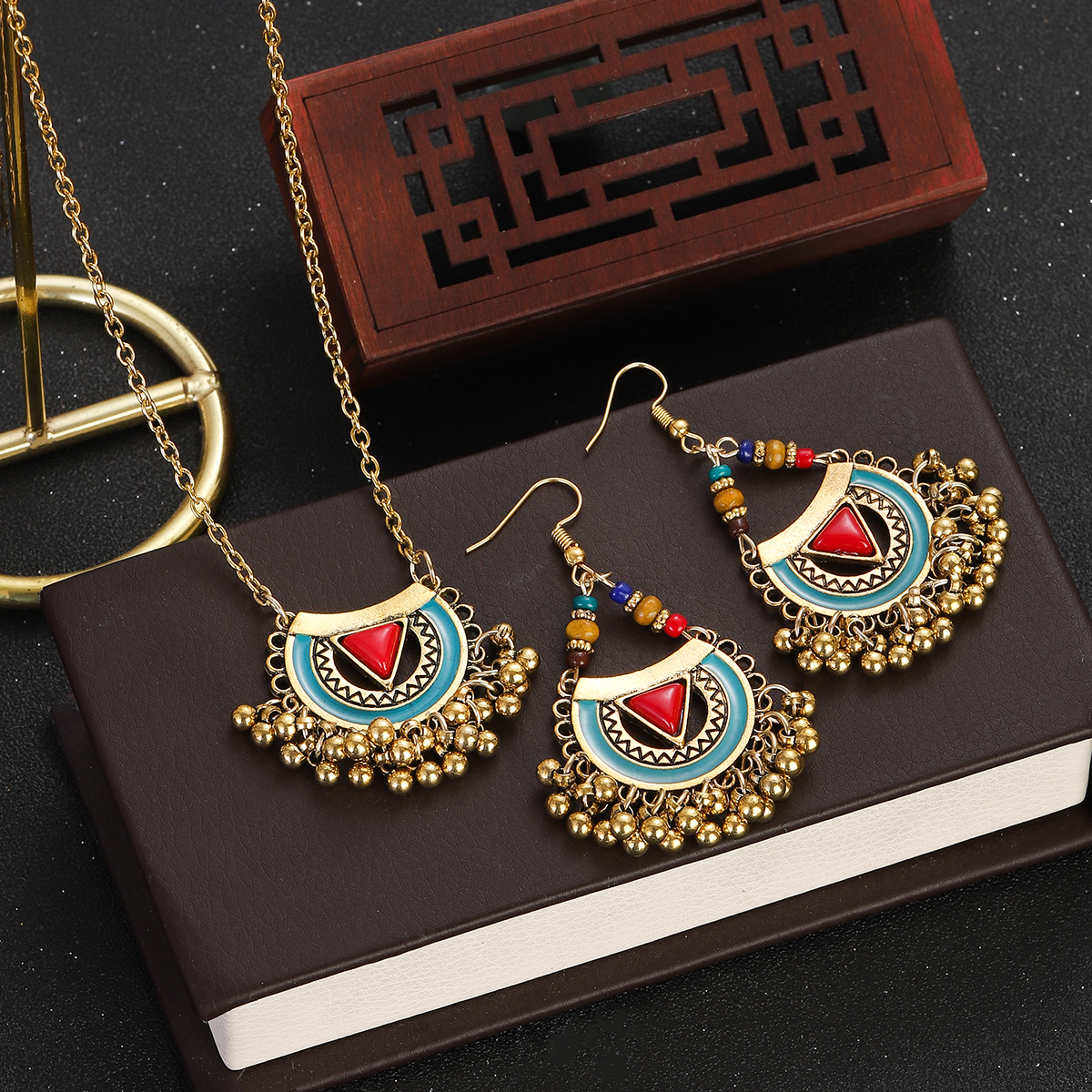Ethnic Red Stone Necklace Earr - Ethnic Fashion Trends 2026 评论和价格