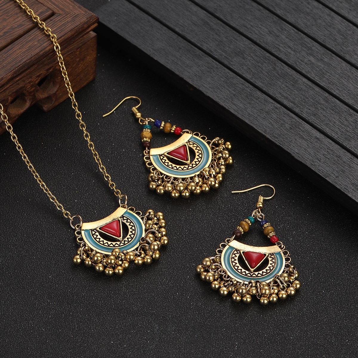 Ethnic Red Stone Necklace Earr - Ethnic Fashion Trends 2026 评论和价格