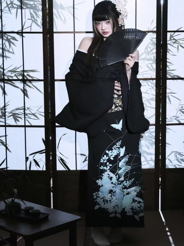 Traditional Japanese Kimono St - Ethnic Fashion Shoot 评论和价格
