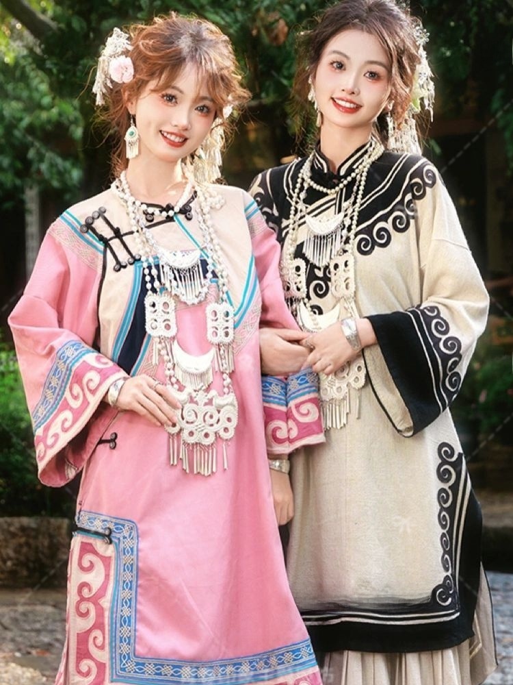 New Ethnic  Minority Tradition - Ethnic Fashion Shoot 评论和价格