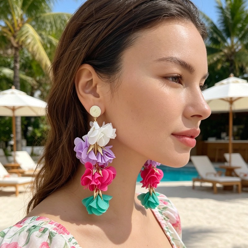 Ethnic Colorful Flower Tassel  - Ethnic Fashion Trends 2026 评论和价格