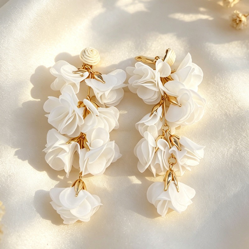 Ethnic Colorful Flower Tassel  - Ethnic Fashion Trends 2026 评论和价格